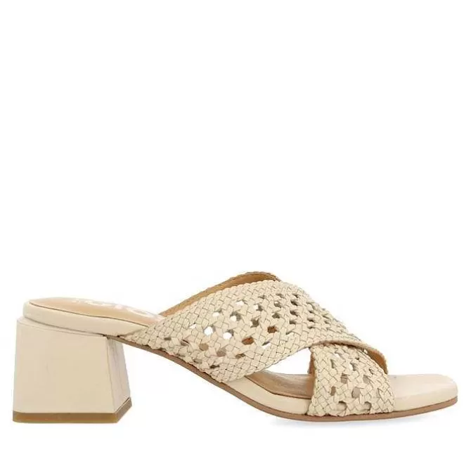 Sandalias Tacon<Gioseppo Sandalias Abiertas Blanco Rojo Con Detalles Trenzados Para Mujer Clarcona