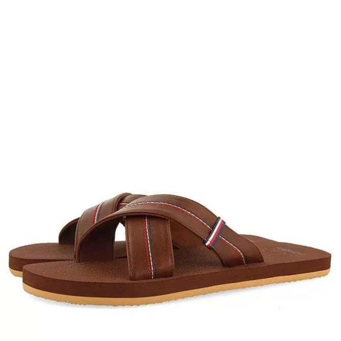 Chancletas<Gioseppo Sandalias Marron Con Tira Cruzada Y Detalles De Color Para Hombre Elkton